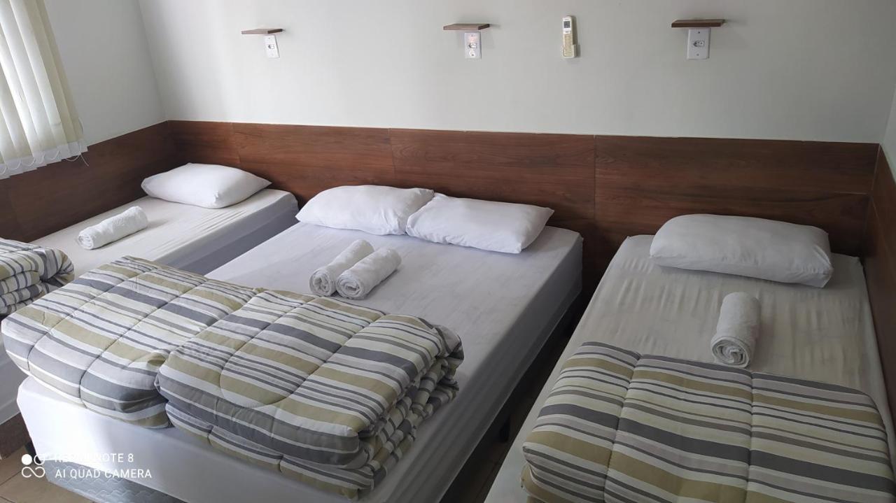 אפרסידה Pousada Quarto Familiar Com Ar,Frigobar,Wi Fi, Garagem חדר תמונה
